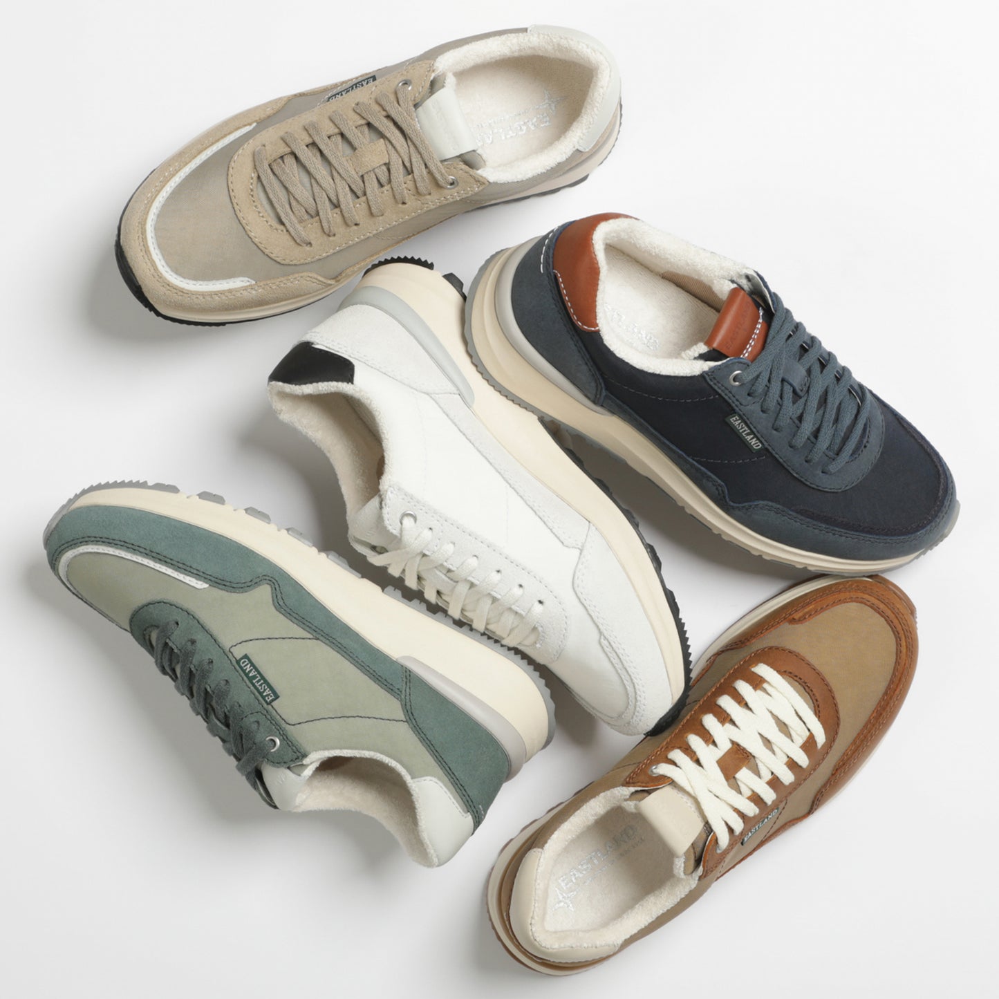 Women's Leap Jogger Sneaker - Navy