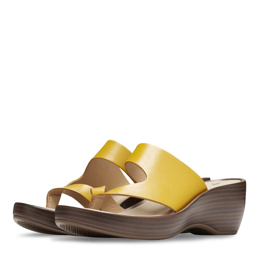 Women's Laurel Wedge Thong Sandal Yellow