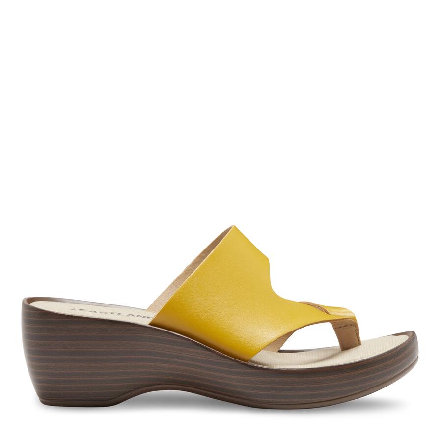Women's Laurel Wedge Thong Sandal Yellow